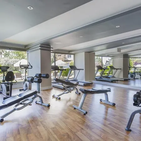 Luxury Flat With Shared Pool Near Beach In Alanya *