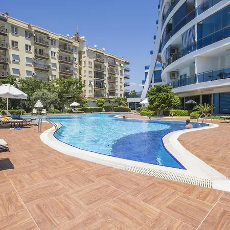 Luxury Flat With Shared Pool Near Beach In Alanya *